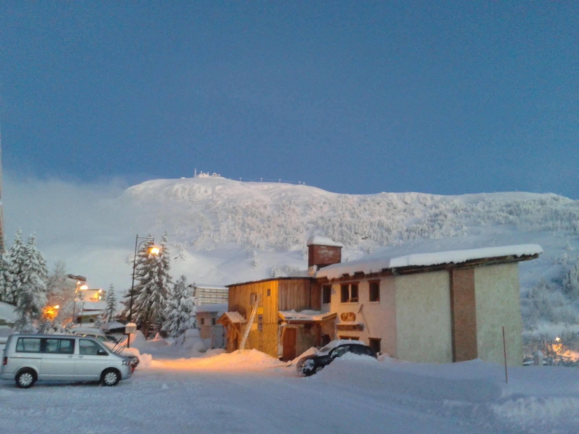 Etape De Fanfoue Ξενοδοχείο Chamrousse Εξωτερικό φωτογραφία